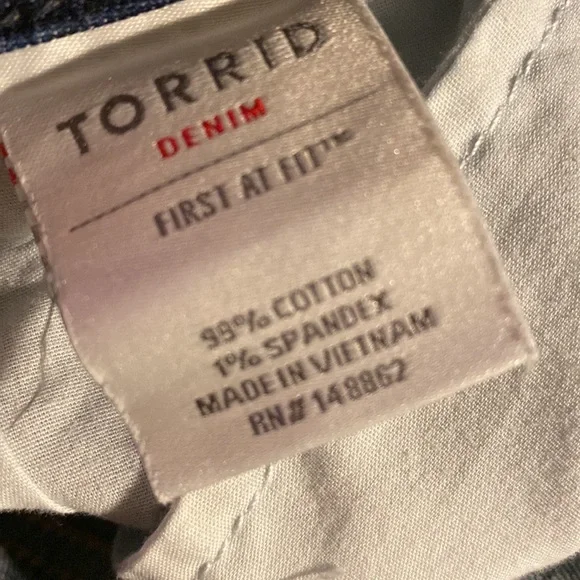 Torrid - Picture 4 of 4